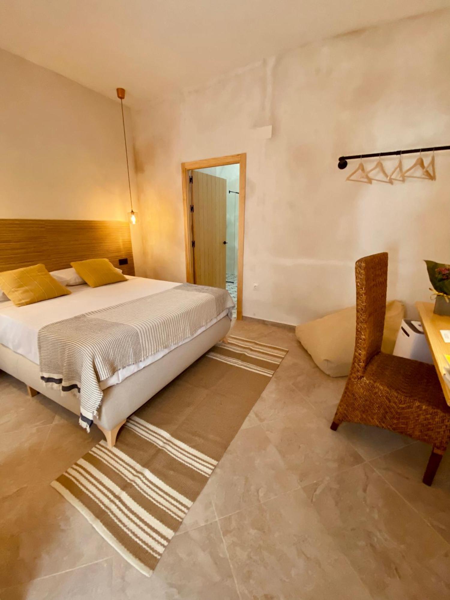 Hotel Victoria - By Atico73 (adults Only) *