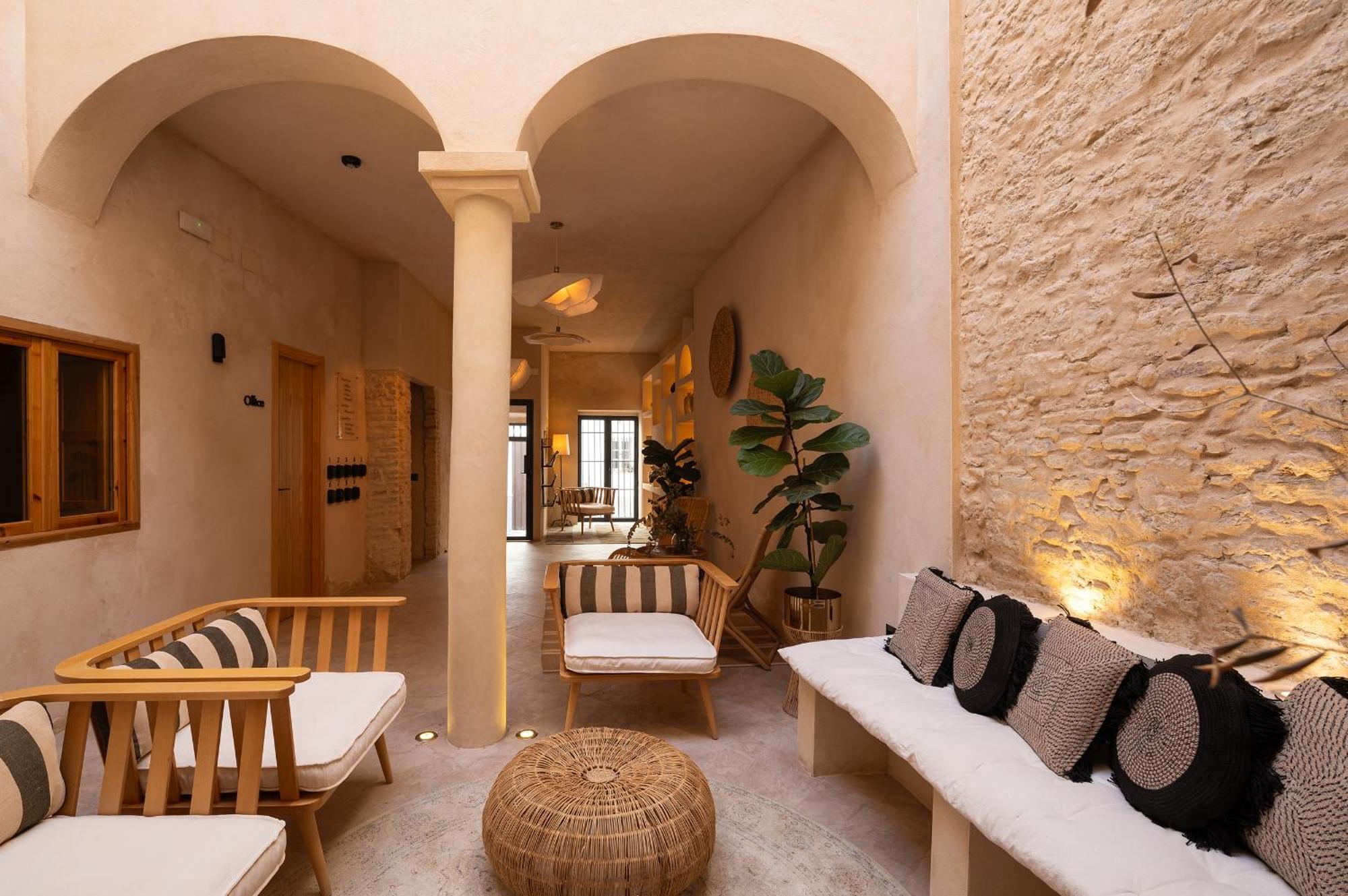 Hotel Victoria - By Atico73 (adults Only)